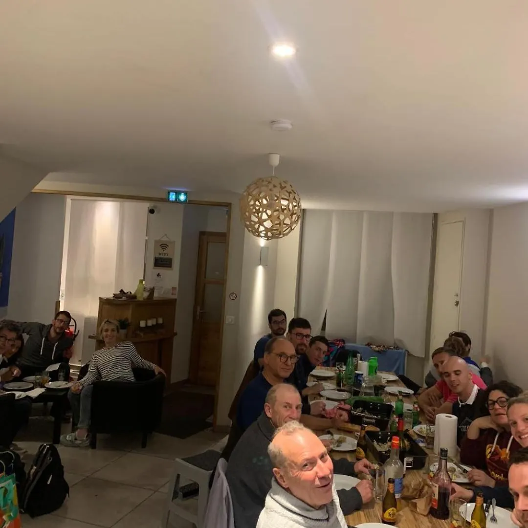 Hostel Gite La Decouverte Petit Dejeuner Offert Le Puy-en-Velay France